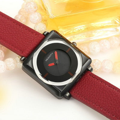 Quartz women's watch with square belt