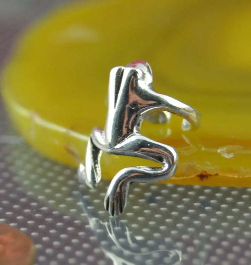 Little Frog Earrings Retro Tree Frog Ear Clip Funny Animal Earrings