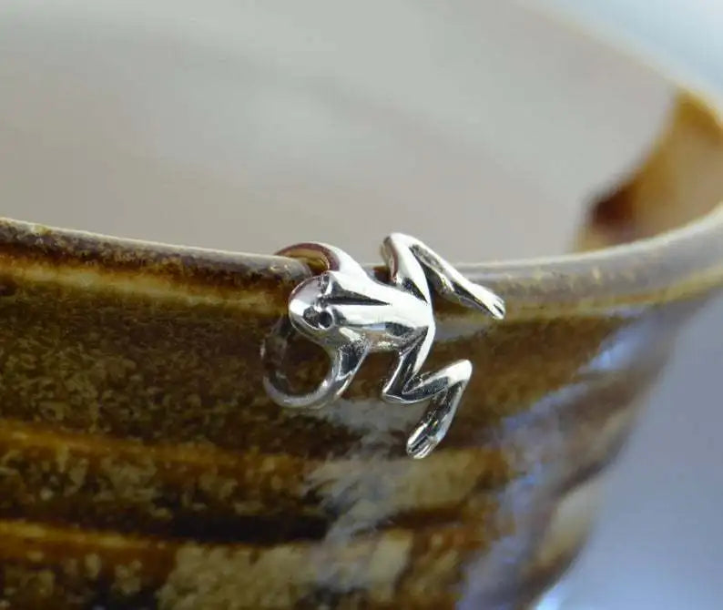 Little Frog Earrings Retro Tree Frog Ear Clip Funny Animal Earrings