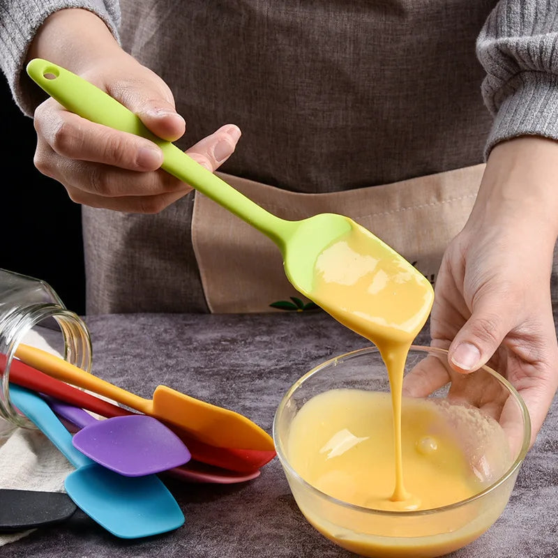 21cm silicone spatula Cream spatula High temperature resistant