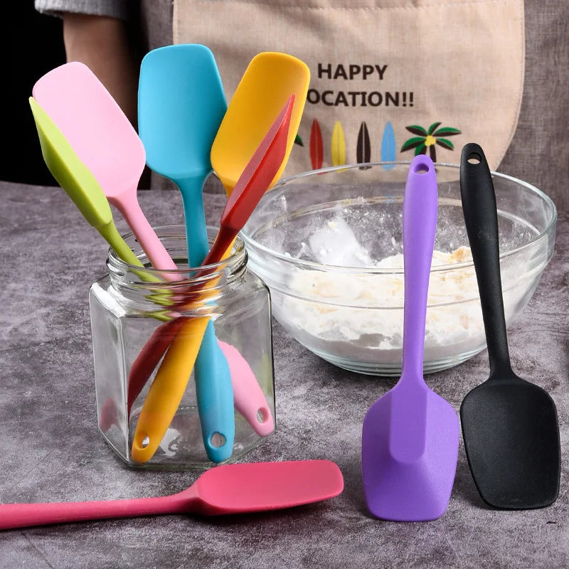21cm silicone spatula Cream spatula High temperature resistant
