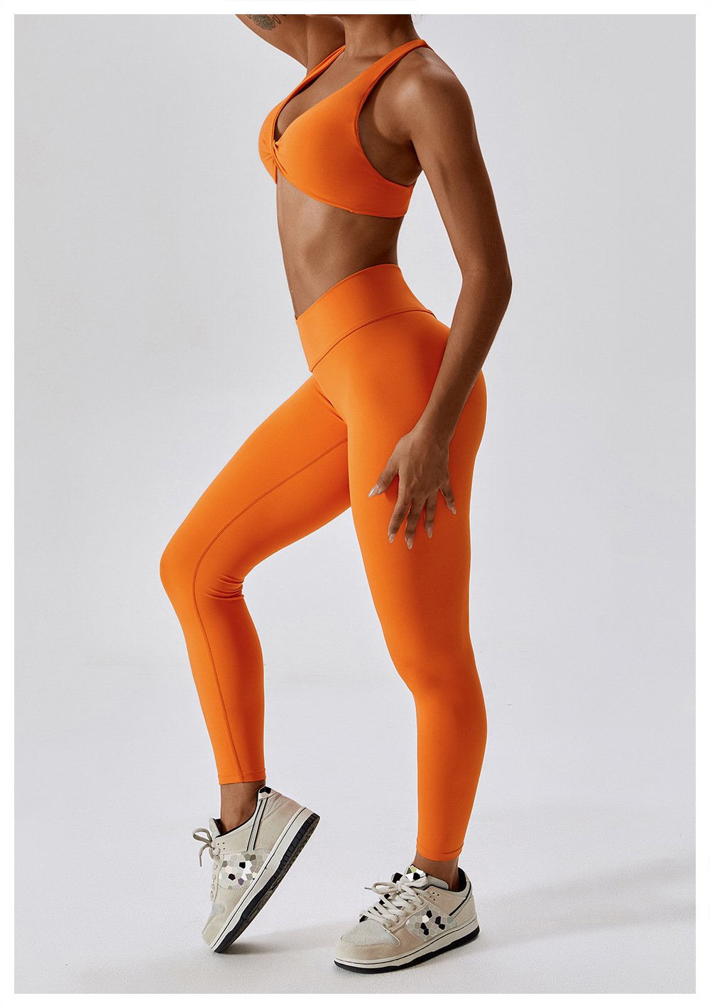 Body Shaping Abdominal Riding Running Fitness Pants Hip Naked Yoga Pants Women's Training Stretch Tight Pants 8233