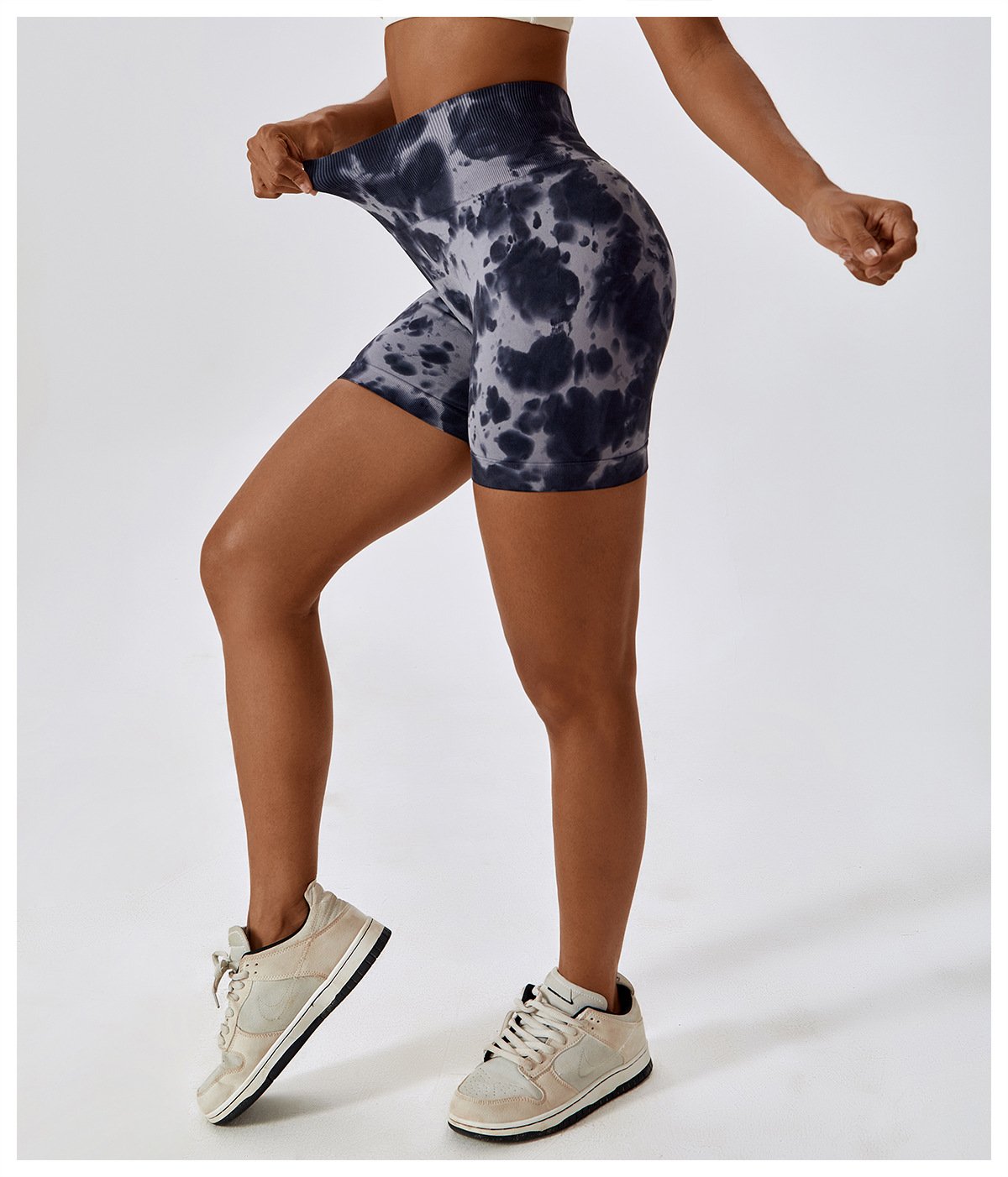 European And American Tie-Dye Seamless Yoga Shorts High Waist Hip-lifting Fitness Pants Belly Tight Sports Shorts Women's 7356