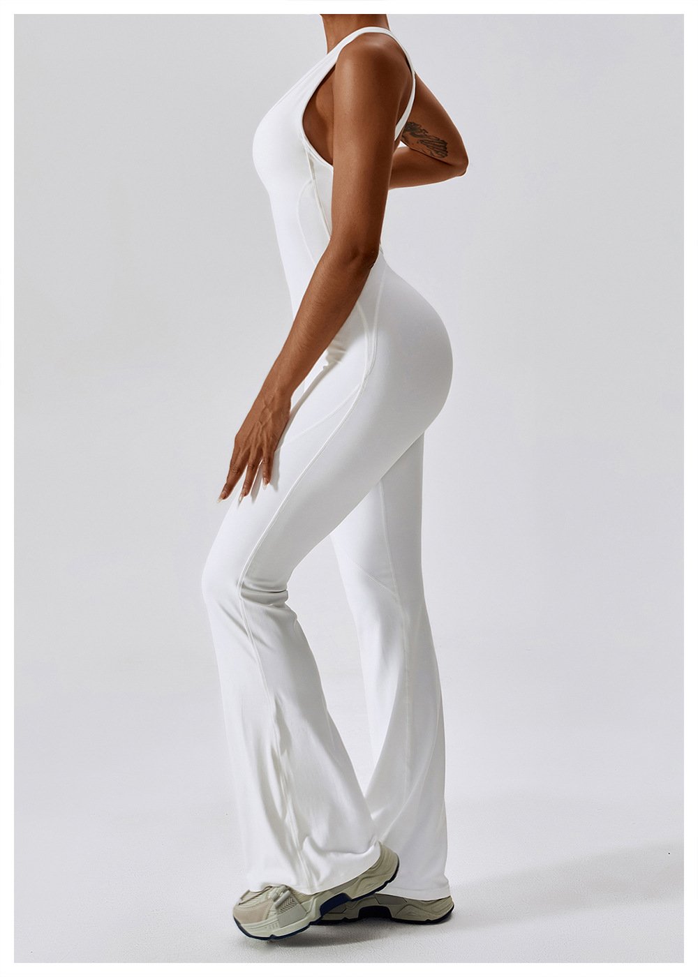 European And American Quick-drying Tight-fitting Yoga Suit Dance Sports Fitness Suit Hip-lifting And Abdominal-tightening Micro-hora Lianhe Yoga Suit 8117