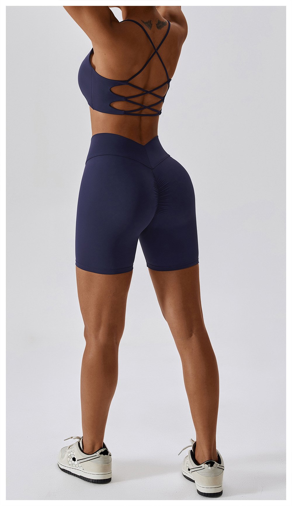 European And American Naked Tight Yoga Shorts Women's High Waist Hip-lifting Fitness Pants Running Tight Sports Shorts 8233