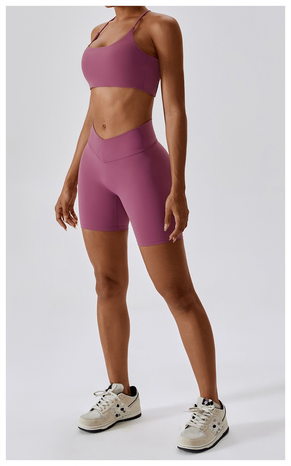 European And American Naked Tight Yoga Shorts Women's High Waist Hip-lifting Fitness Pants Running Tight Sports Shorts 8233