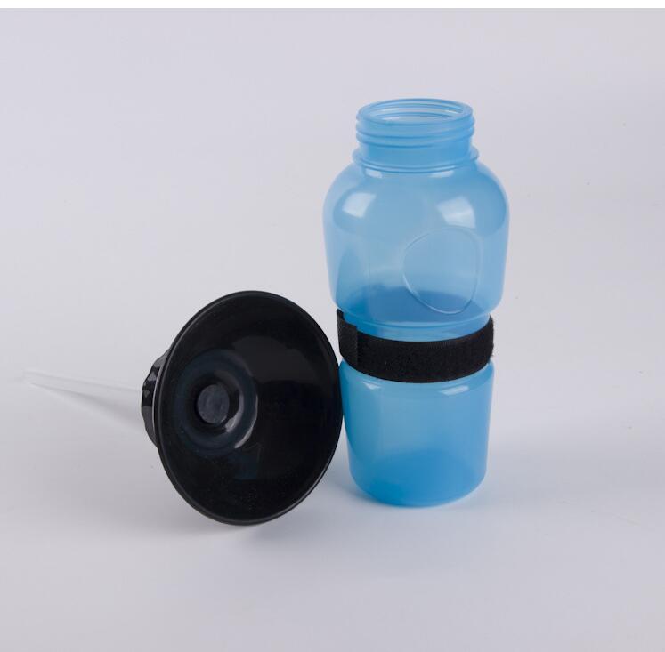 Portable Water Bottle For Pets Going Out