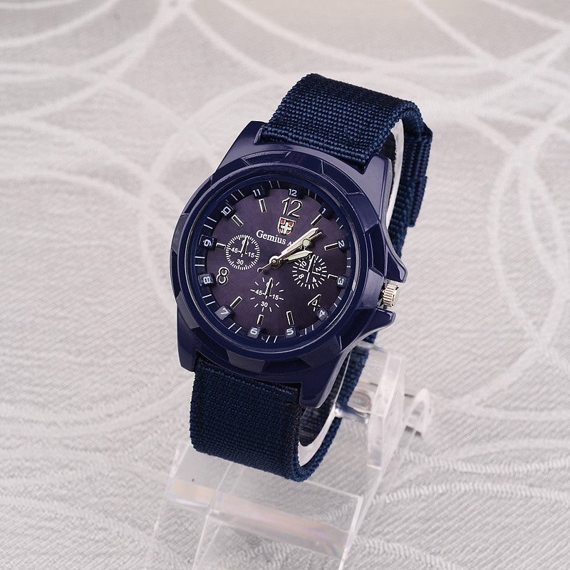 New Men'S Nylon Strap Watch Men'S Casual Fashion Trend Sports Three-Eye Three-Hand Quartz Watch