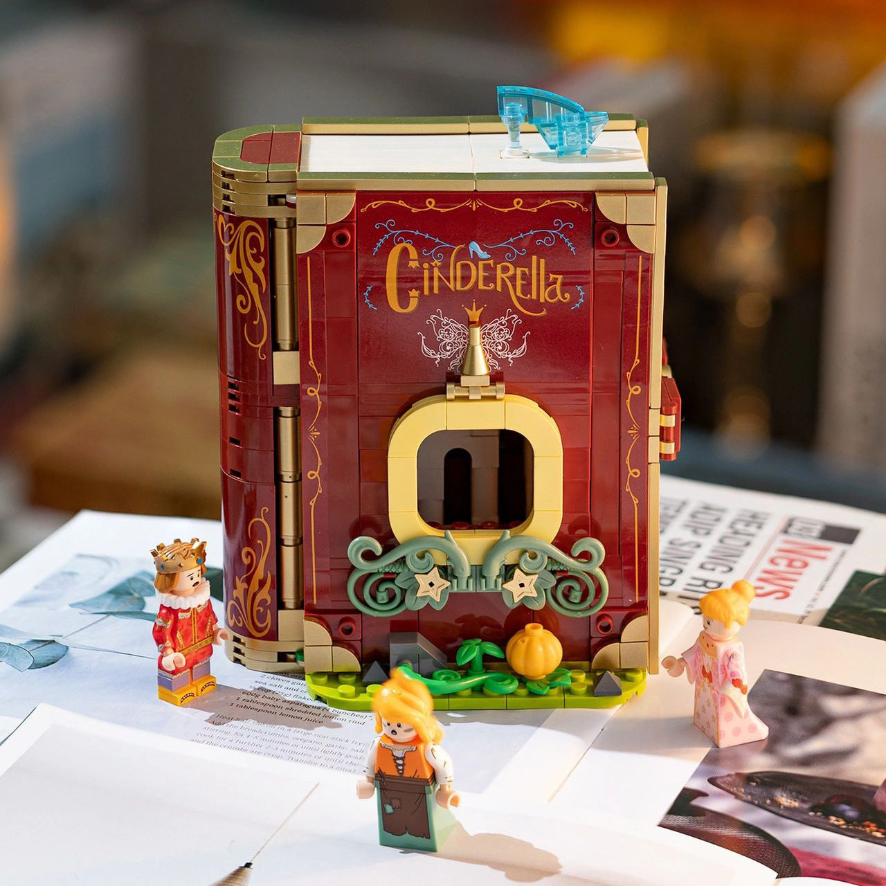 Three-dimensional Building Books And Ornaments For Girls