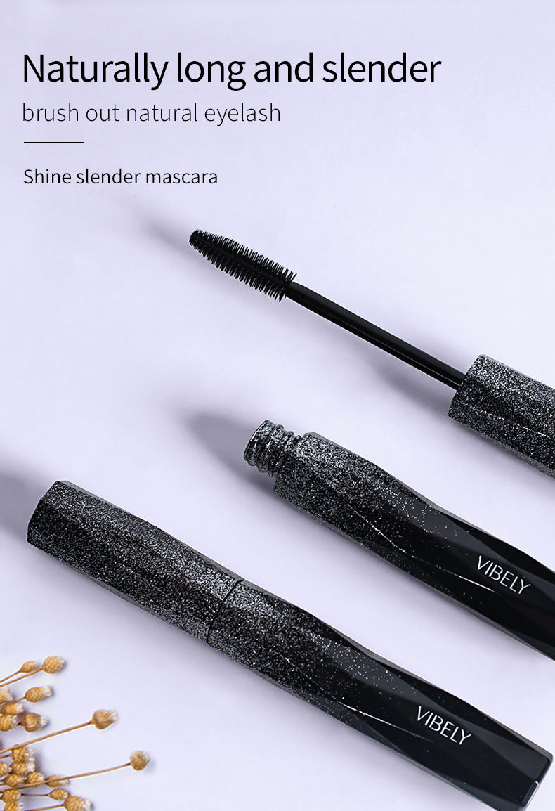 Waterproof And Sweatproof 4D Mascara