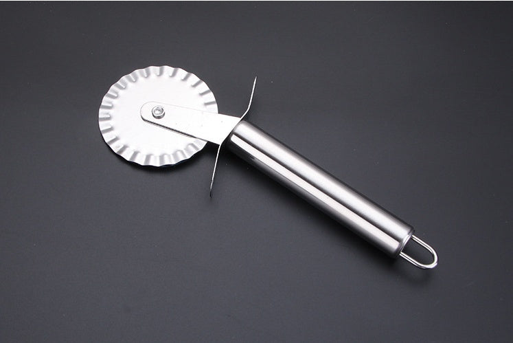 Stainless steel single round pizza cutter