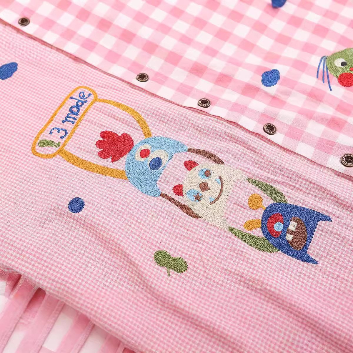 Fun Cartoon Embroidered Plaid Long-Sleeved Loose Shirt Lapel Asymmetrical Stitching Plaid Shirt Trendy